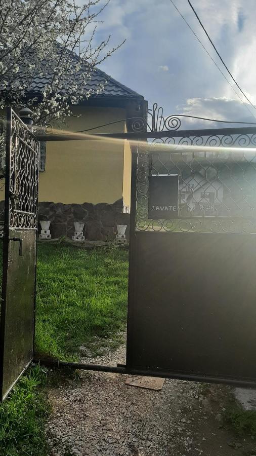 Villa Casa In Curte La Zavate Bran  Esterno foto