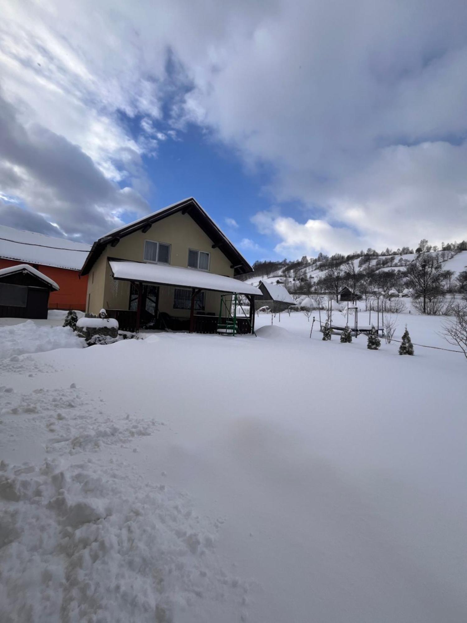 Villa Casa In Curte La Zavate Bran  Esterno foto